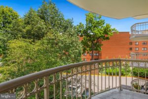 Balcony at Madison Park