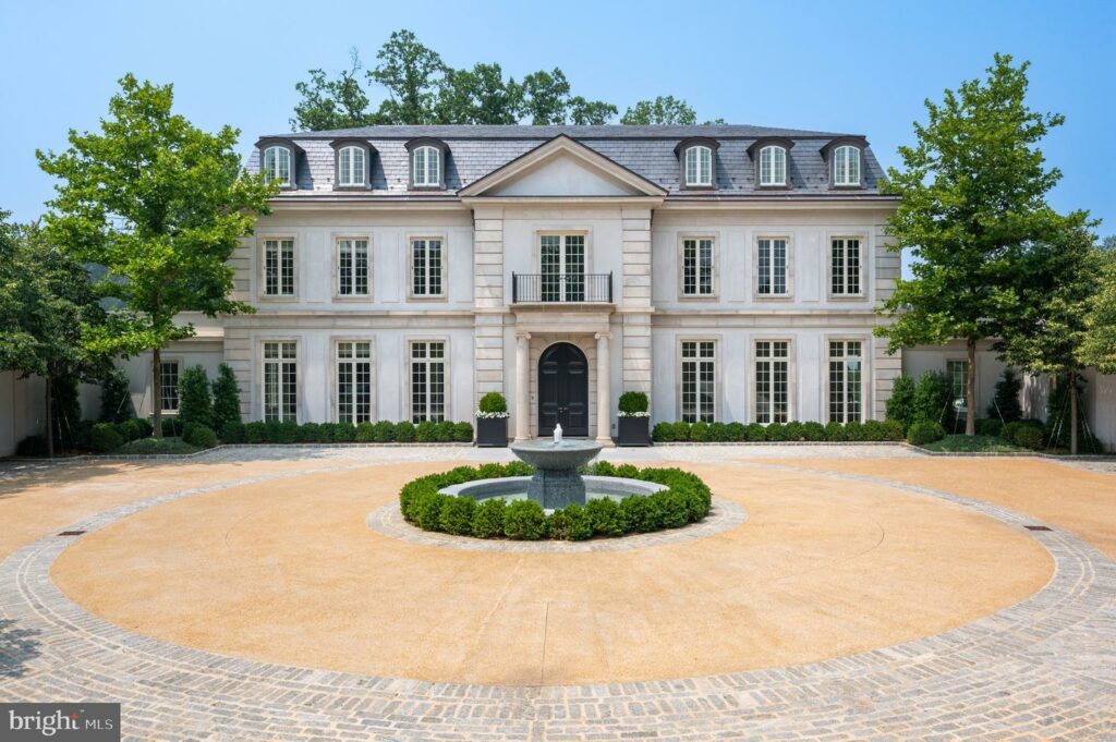 2400 Foxhall Road luxury homes for sale