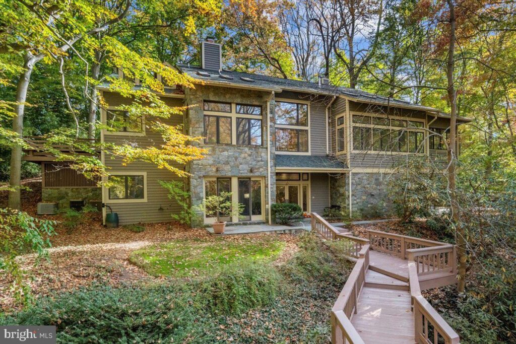 Bannockburn in Bethesda MD