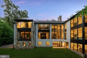 3 Bay Leaf Luxury communities along Massachusetts Avenue